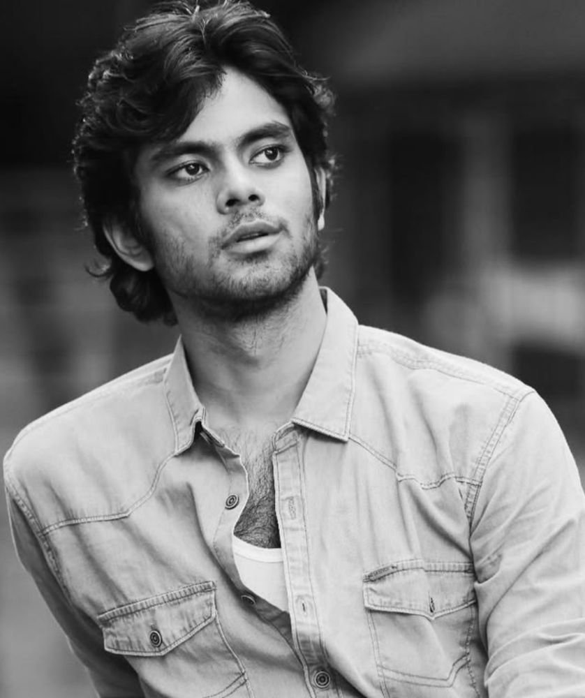 Aditya Rawal Early Life and Background